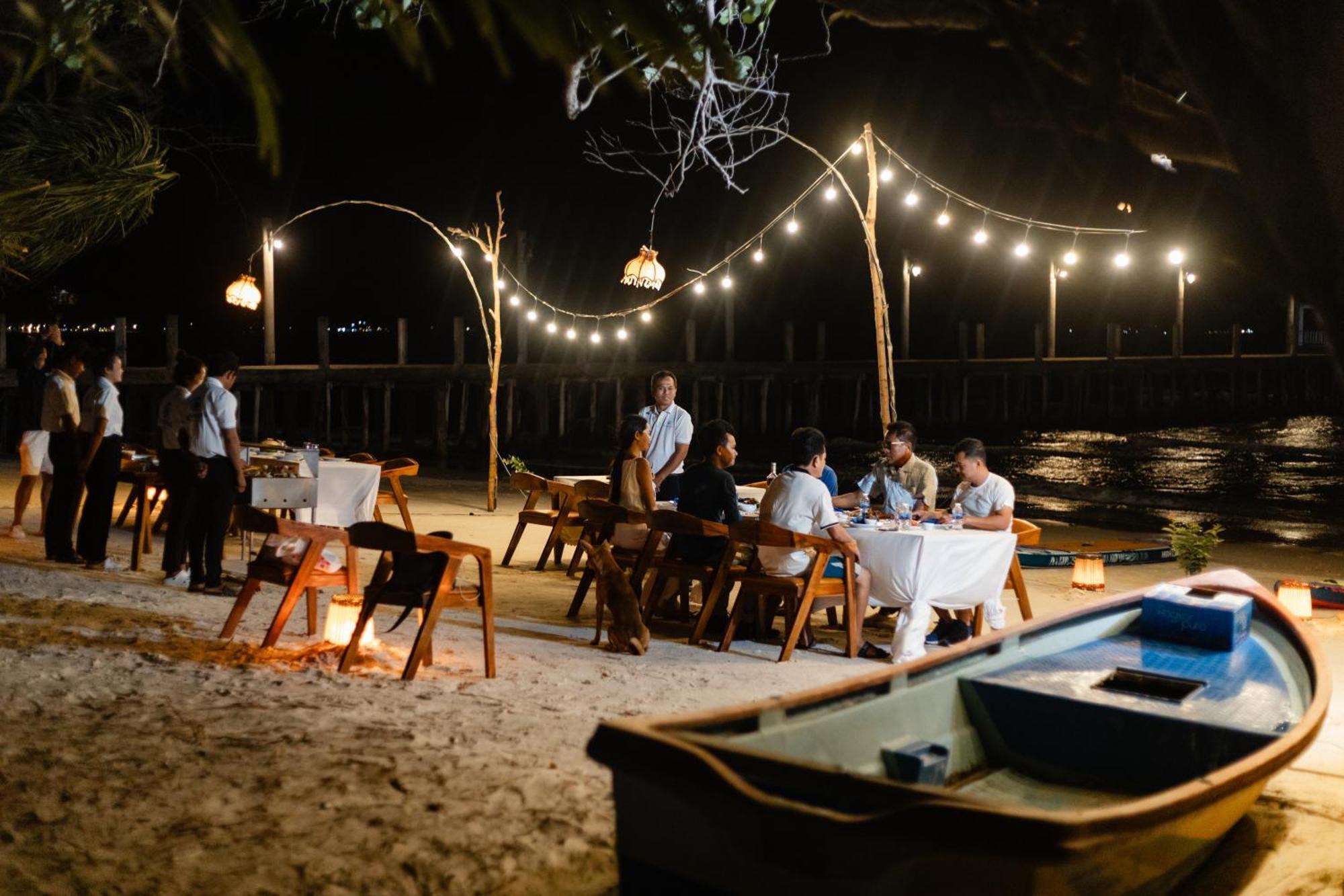 Soonnoeng Resort เกาะรงสำลน ภายนอก รูปภาพ